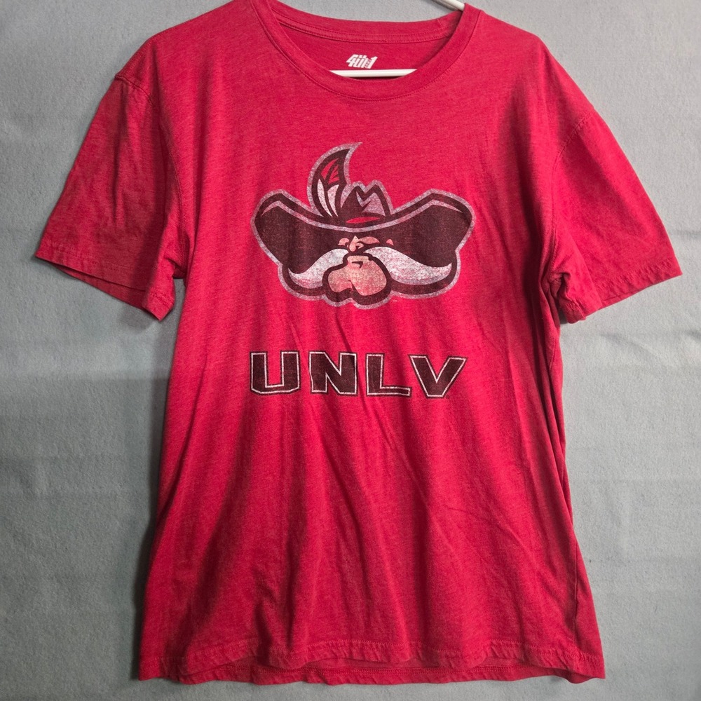 UNLV Rebels T Shirt Large Red 4th And 1 NCAA College Heather‎ Graphic Tee
